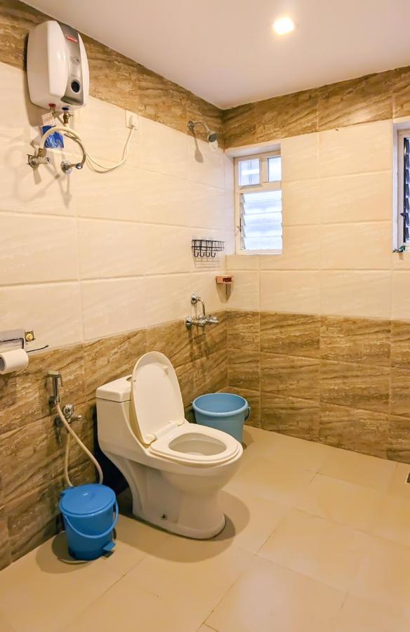 Poolside Paradise 1Bhk Luxury Apartment In Siolim. Exterior photo